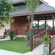 วอเตอร์ไซด์รีสอร์ท