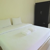 เอกศศิธรรีสอร์ท