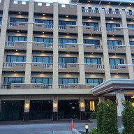 โรงแรมเดอะเซ็นทริส