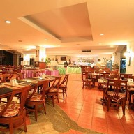 ผึ้ง-หวานรีสอร์ทแอนด์สปา