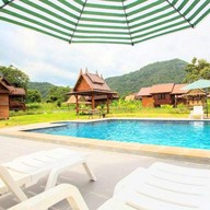 หัวหินบ้านไทยรีสอร์ท