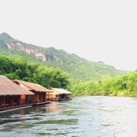 โก๋เมืองกาญจน์พาราไดซ์วิวรีสอร์ท