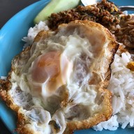 เมนูของร้าน เหรียญทอง