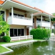 ชลพฤกษ์รีสอร์ต