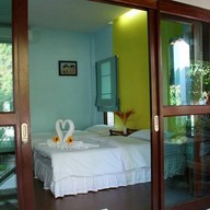 แสงอรุณบังกะโล