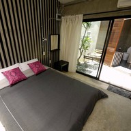 PAUSE Resort & Bar