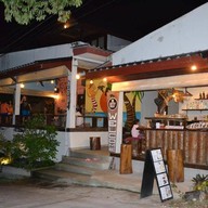โรงแรมเดอะรีฟ