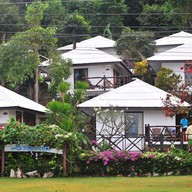 เสม็ดคลิฟรีสอร์ท