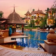 Crown Lanta Resort & Spa