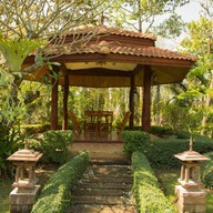 ชวนธนปัญญารีสอร์ท