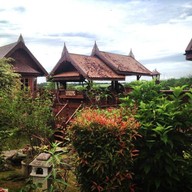 บ้านไร่สุจิรา