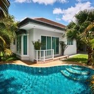 ลีลาวดีพูลวิลล่า