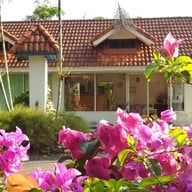 ระนองรีสอร์ทแอนด์ลากูน่า