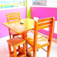 บ้านเนวี (เกาะล้าน)