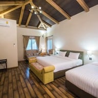 Mela Garden Retreat Cottage