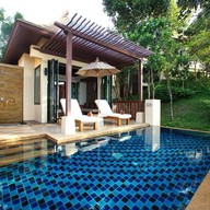 Crown Lanta Resort & Spa