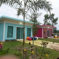 บ้านพักต้นเล