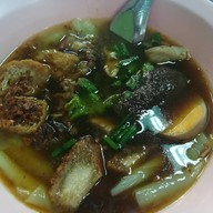 เมนูของร้าน ก๋วยจั๊บยืนพื้น(สี่แยกพรานนก) -