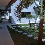 โรงแรมเดอะรีฟ