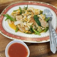 เมนูของร้าน หูฉลามสุทธิสาร (เจ้าเก่าย่านสุทธิสาร)