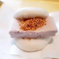 เมนูของร้าน BAO & BUNS Central Embassy