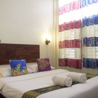 โรงแรมทวีสุข