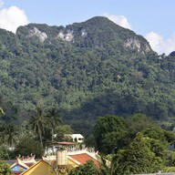 โรงแรมทวีสุข