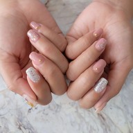 Hana Beauty & Nails Salon