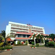 โรงแรมแม่ยมพาเลส