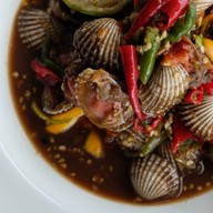 เมนูของร้าน Eat Me By Suknikom