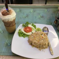 เมนูของร้าน มุมโปรด