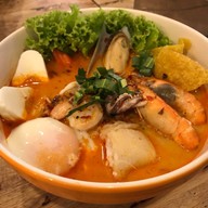 เมนูของร้าน ก๋วยเตี๋ยวหลุดโลก Crazy Noodle เจ็ดยอด