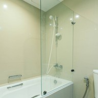 โรงแรมทอมสัน หัวหมาก