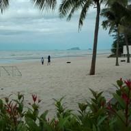 กุยบุรี โฮเต็ล แอนด์ รีสอร์ท