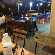 บรรยากาศ สเต็ก คุงจา (ม.มหิดล ศาลายา) ศาลายา