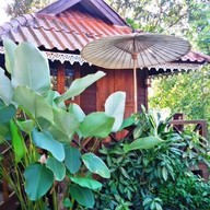 บ้านวิวน้ำ แค้มปิ้ง แอนด์ รีสอร์ท