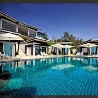 โรงแรมเนียร์วาน่าดีทอกซ์ฮีลลิ่งเซ็นเตอร์