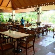 Muaklek Paradise Resort
