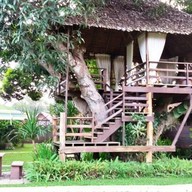 บ้านวิวน้ำ แค้มปิ้ง แอนด์ รีสอร์ท