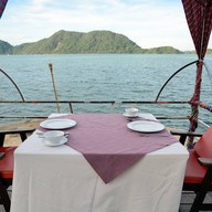 อัยยะปุระ เกาะช้าง ( The Aiyapura Koh Chang)