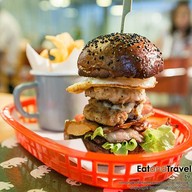 เมนูของร้าน 1 OF A KIND Vintage Nordic Furniture