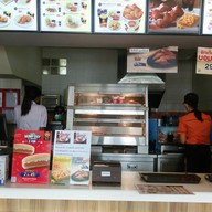 Chester's ปตท โค้งวิไล ไทยเสรี