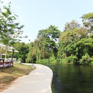 วรวีร์รีสอร์ทแอนด์สปา