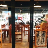 บรรยากาศ Time & Tide Steak House