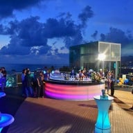 KEE Sky Lounge ป่าตอง