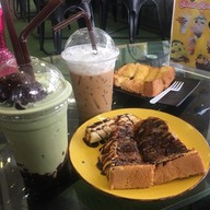 บรรยากาศ 69 Milk Bar