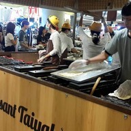 Croissant Taiyaki EmQuartier