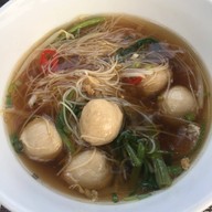ชมทะเล Chom Talay Restaurant