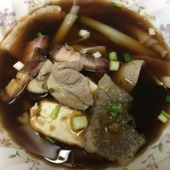 ก๋วยจั๊บเมืองทอง