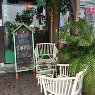 หน้าร้าน Golf View